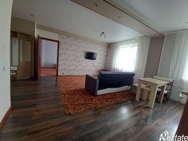 2-комн квартира Находкинский проспект, 106,  д. 106