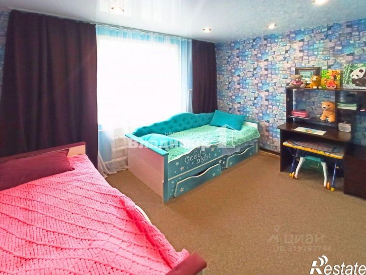 2-комн квартира улица Астафьева, 115,  д. 115