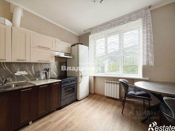 2-комн квартира Владивостокская улица, 42,  д. 42