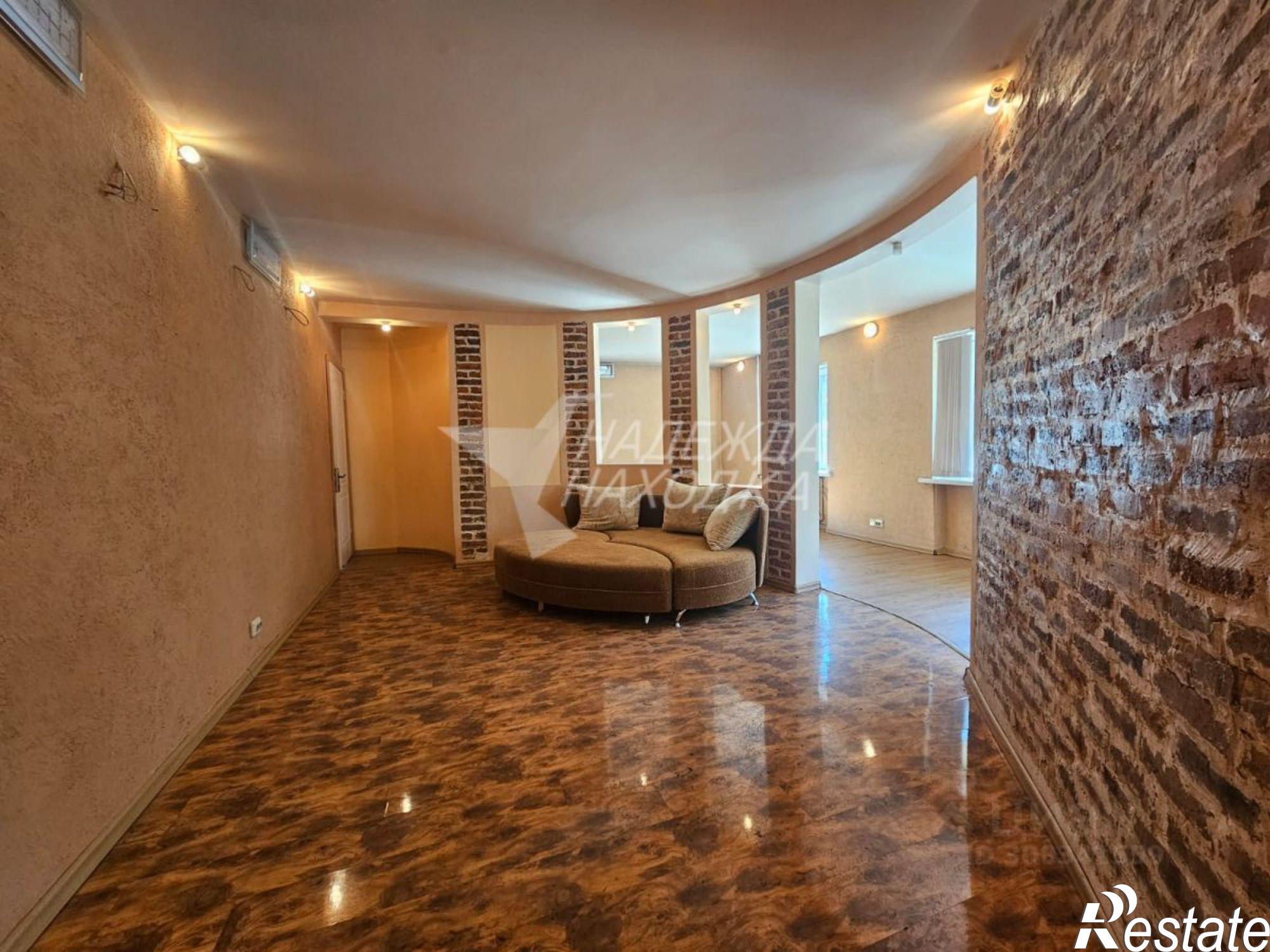 Купить помещение свободного назначения за 4 900 000 рублей на улица Мичурина, 12