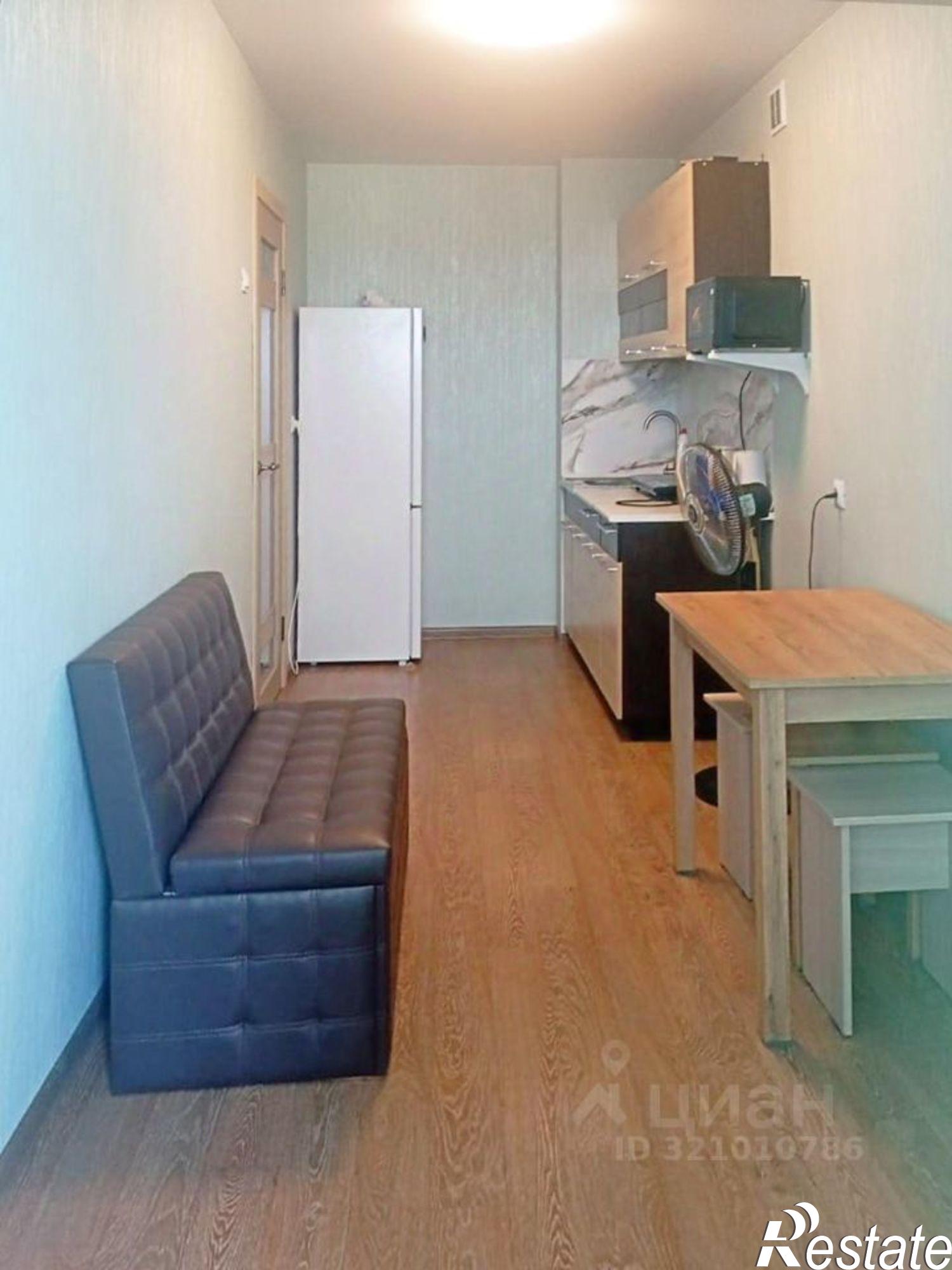 Купить квартиру за 3 740 000 рублей на Нахимовская улица, 32