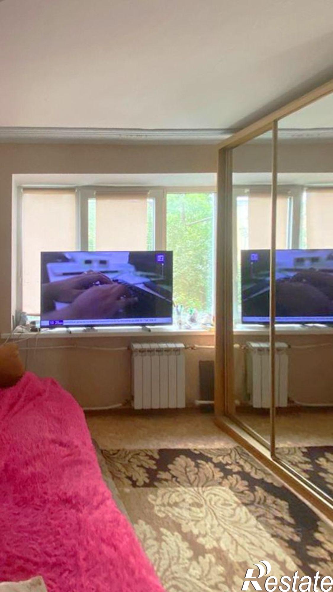 Купить комнату за 1 270 000 рублей на Комсомольская улица, 32