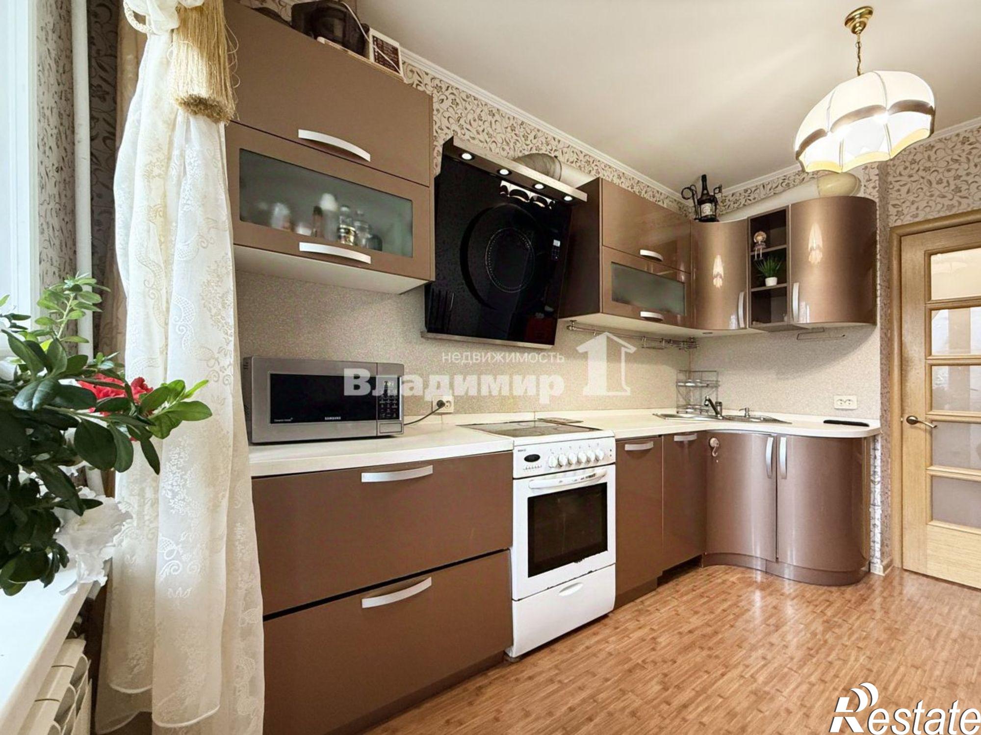 Купить квартиру за 7 800 000 рублей на Бокситогорская улица, 38