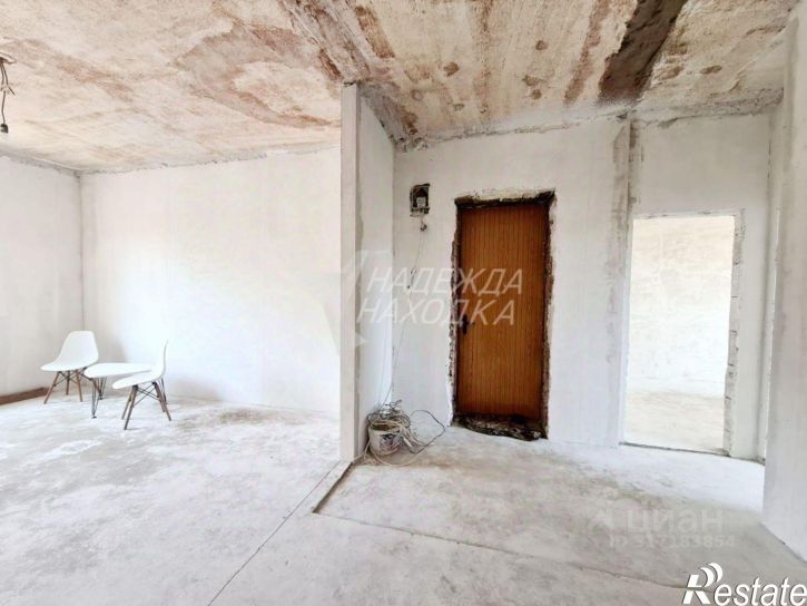 4-комн квартира Находкинский проспект, 100,  д. 100