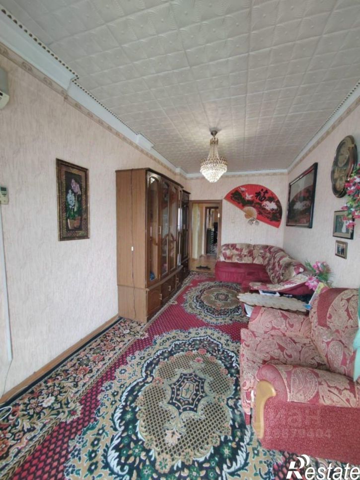 2-комн квартира Находкинский проспект, 110,  д. 110