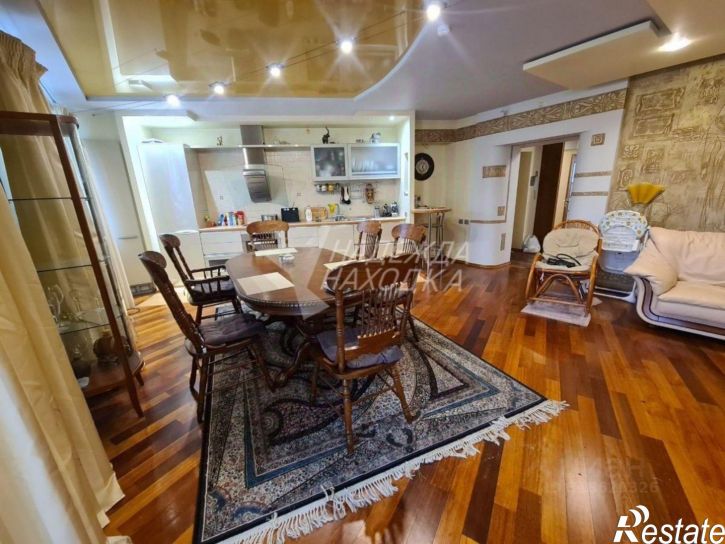 5-комн квартира ул Бабкина, 1,  д. 1