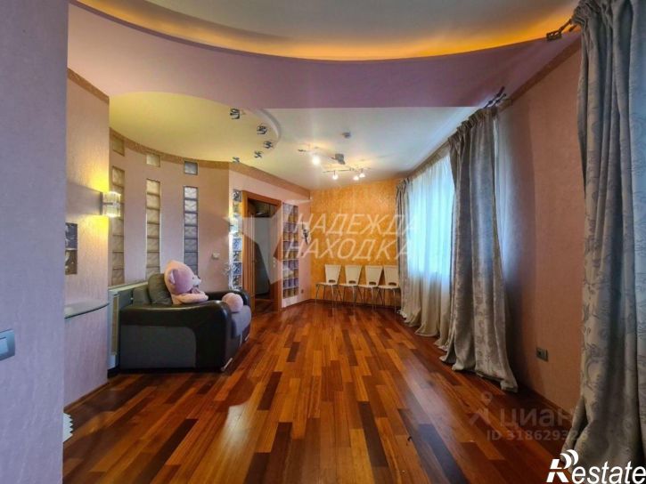 5-комн квартира ул Бабкина, 1,  д. 1