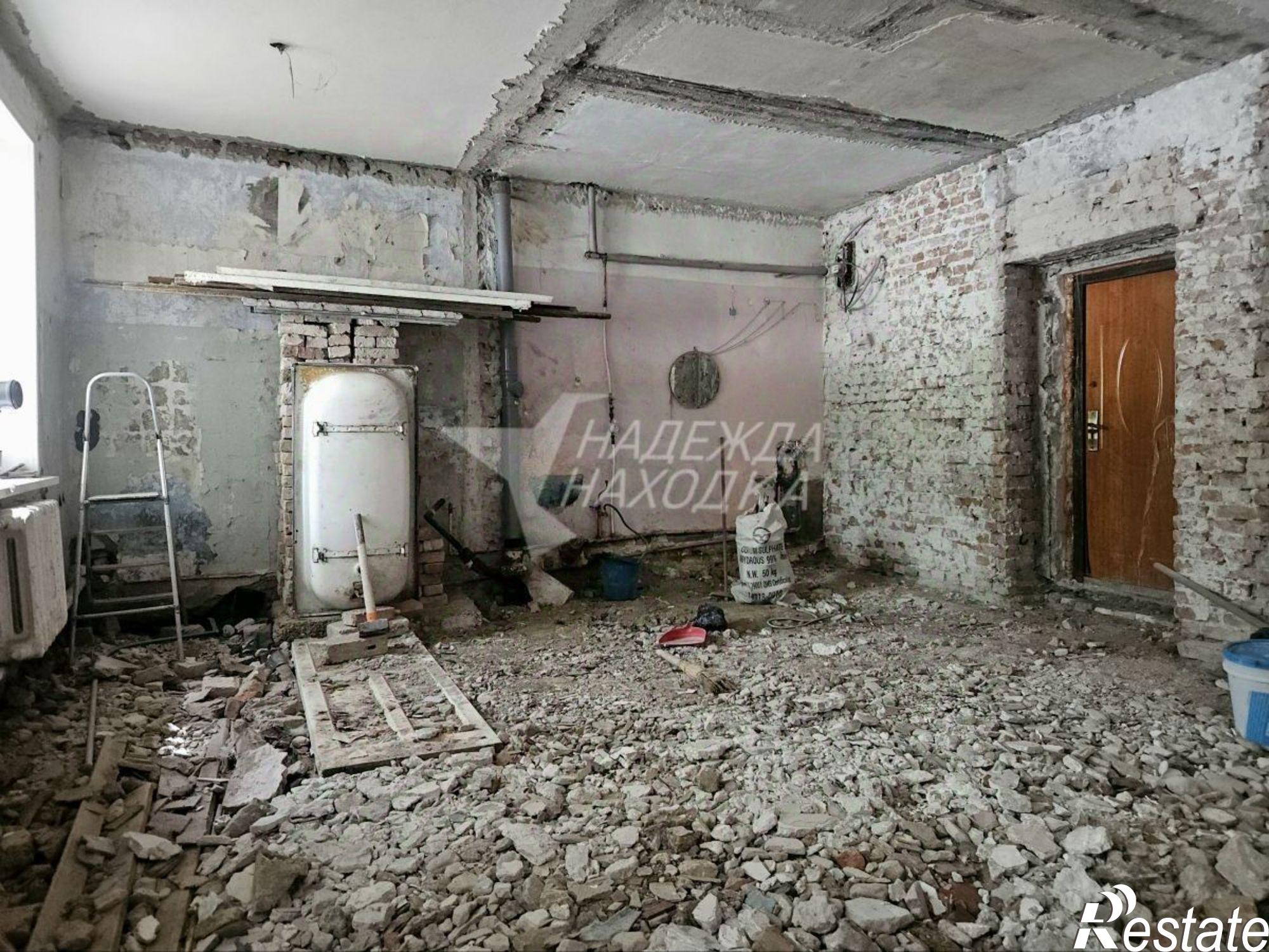 Купить квартиру за 2 300 000 рублей на Владивостокская улица, 48