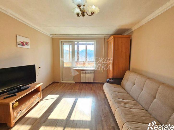 1-комн квартира Сидоренко ул, 8