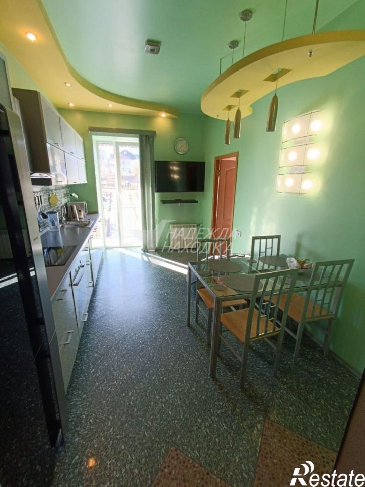 2-комн квартира Комсомольская ул, 12