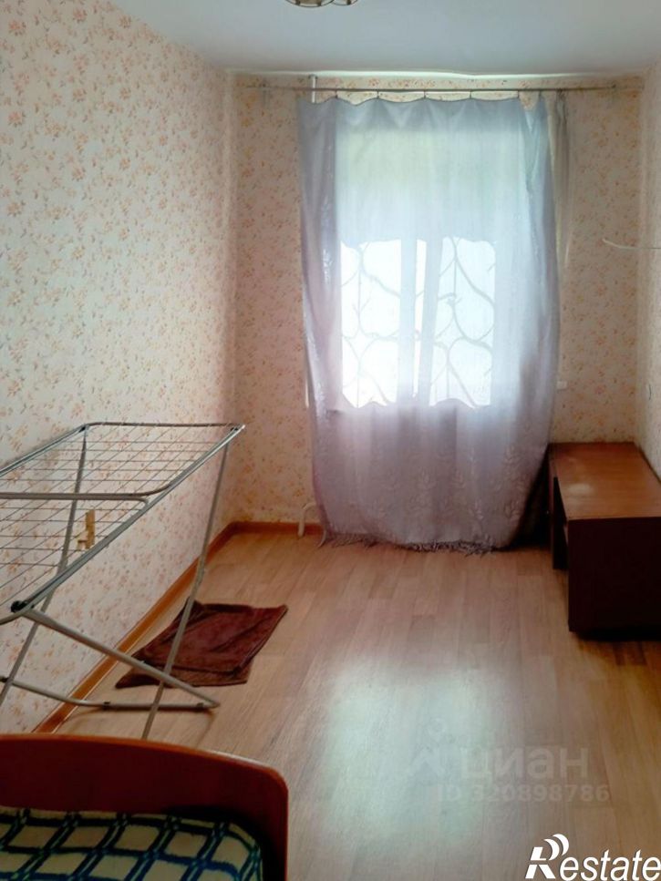 3-комн квартира Омская улица, 4,  д. 4