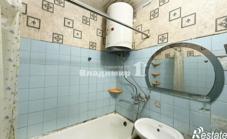 2-комн квартира улица Дзержинского, 13,  д. 13