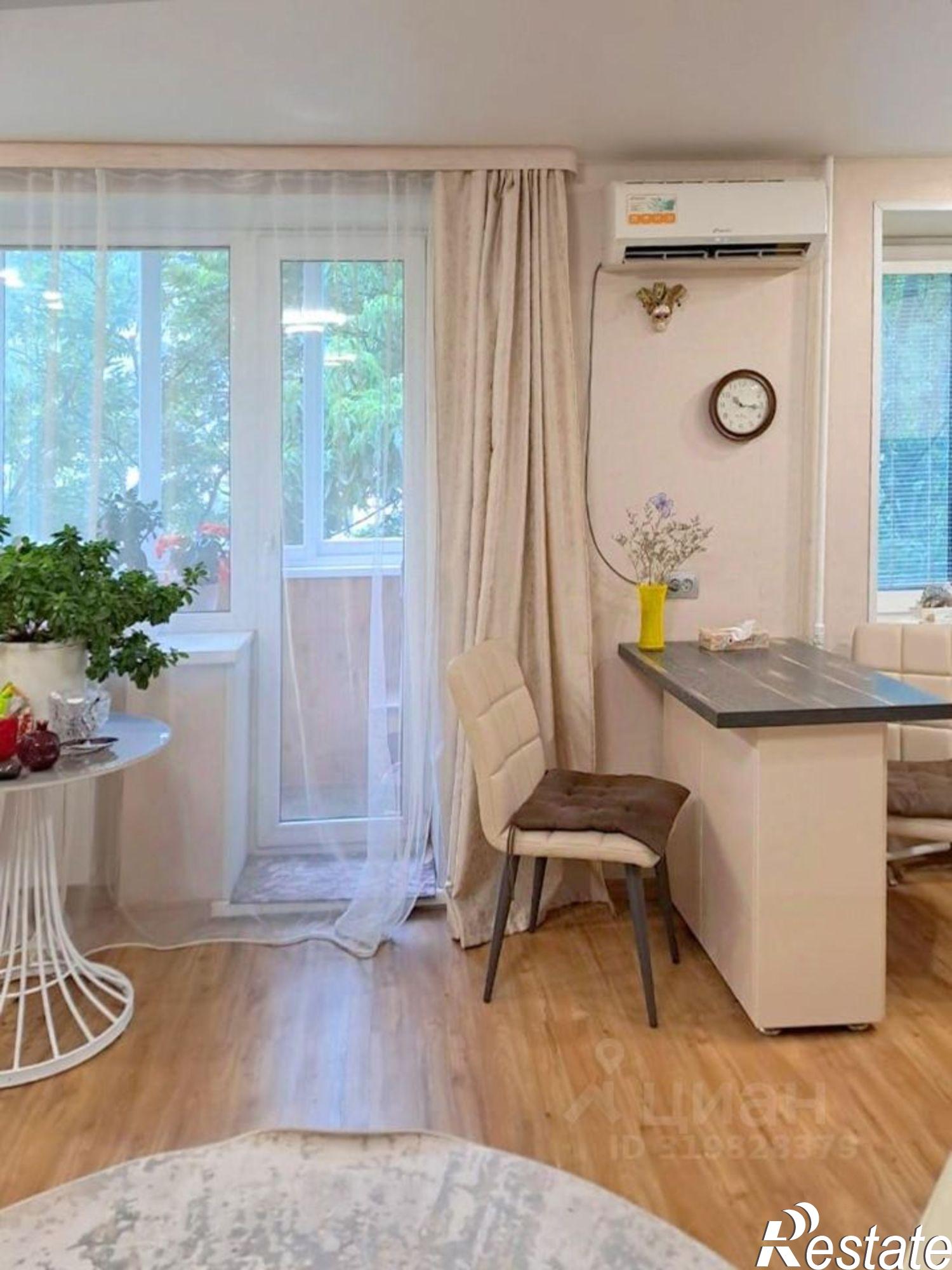 Купить квартиру за 6 600 000 рублей на Находкинский проспект, 70А