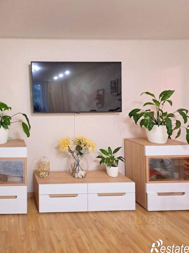 2-комн квартира Находкинский проспект, 70А,  д. 70А