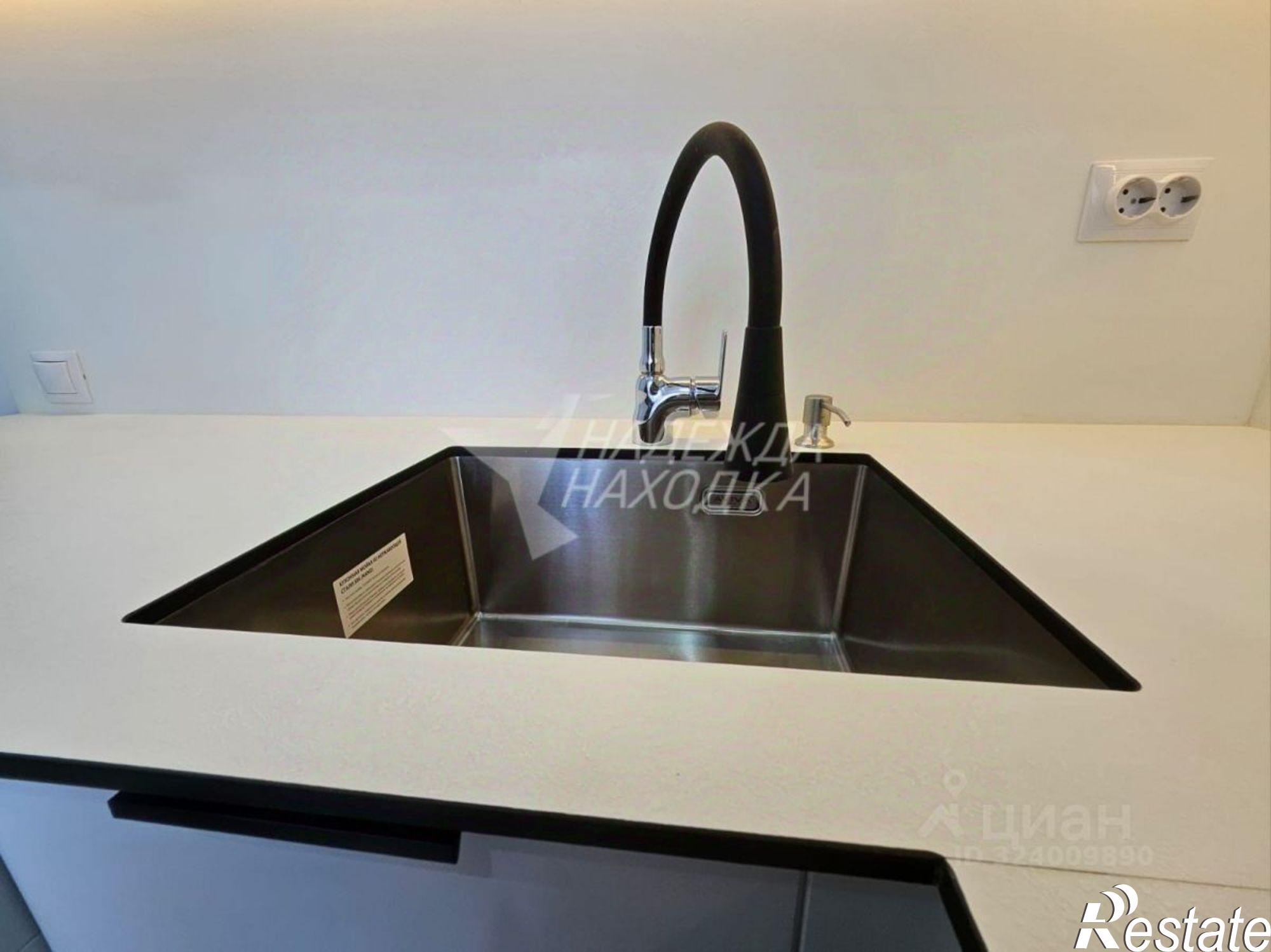 Сдать квартиру за 40 000 рублей на улица Гагарина, 8