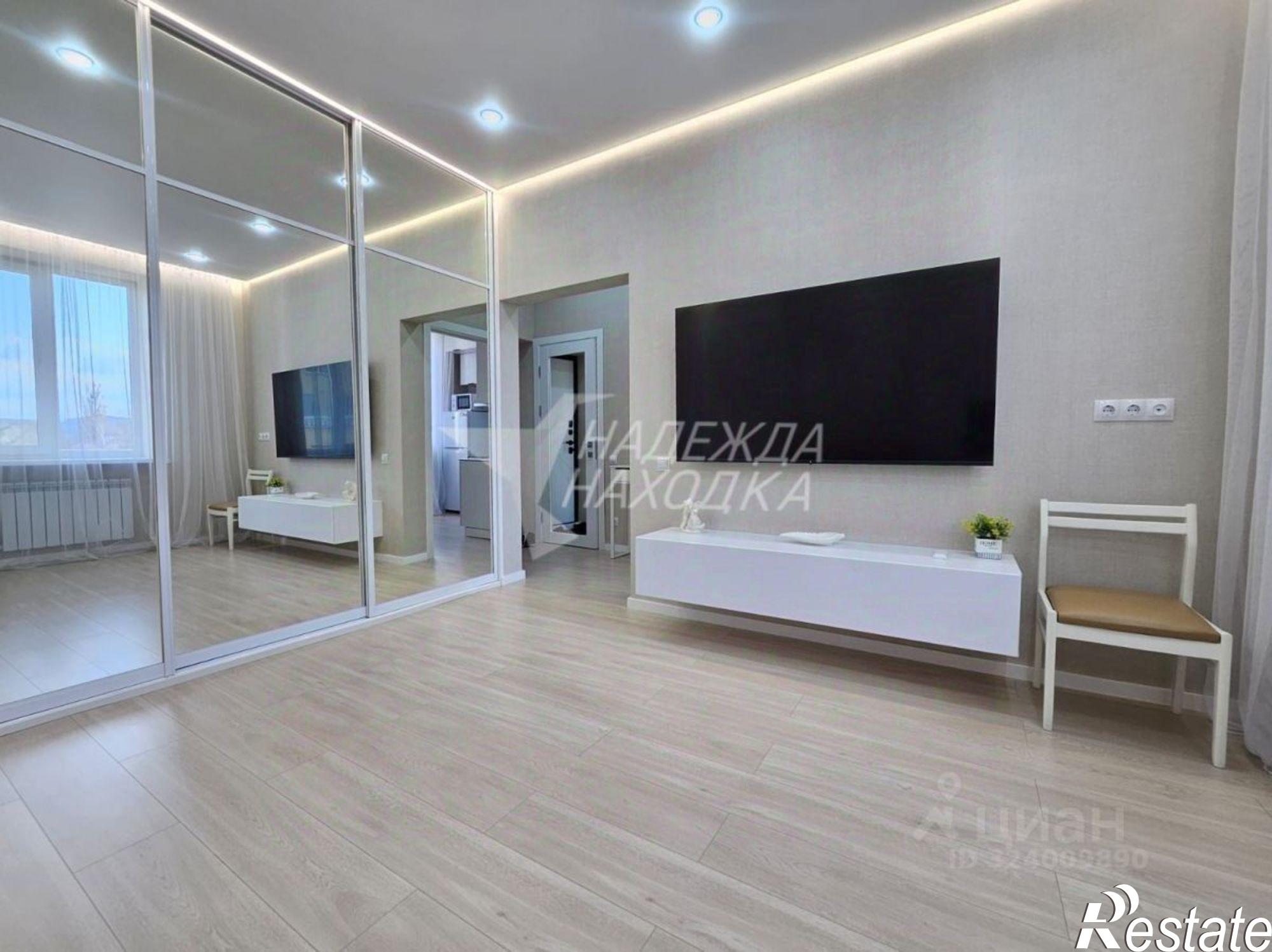 Сдать квартиру за 40 000 рублей на улица Гагарина, 8