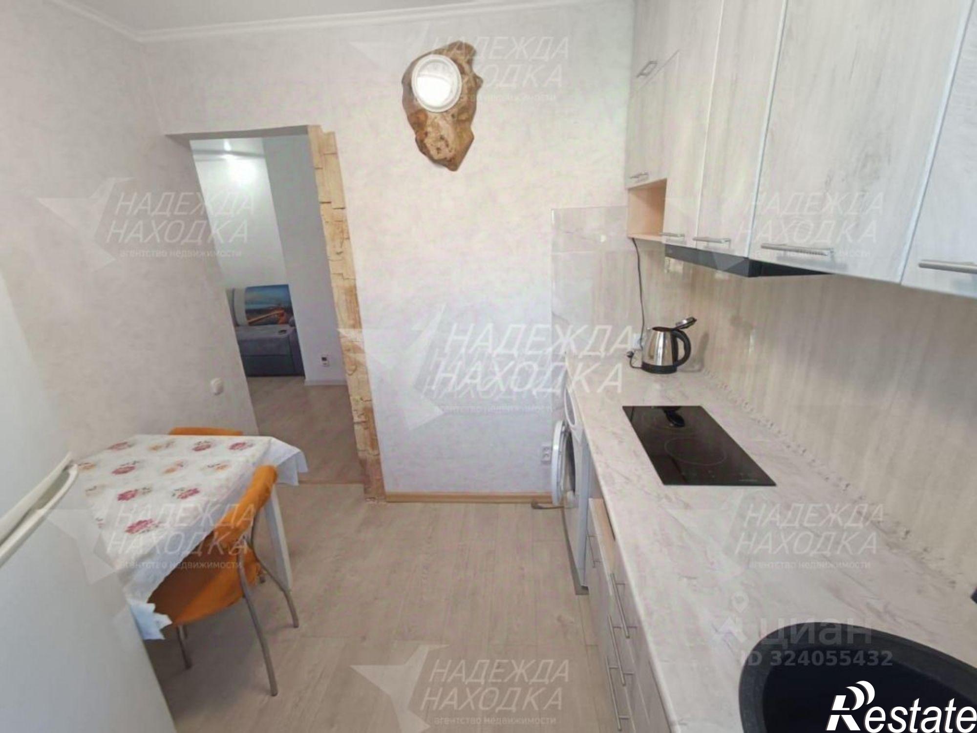 Сдать квартиру за 27 000 рублей на Находкинский проспект, 82