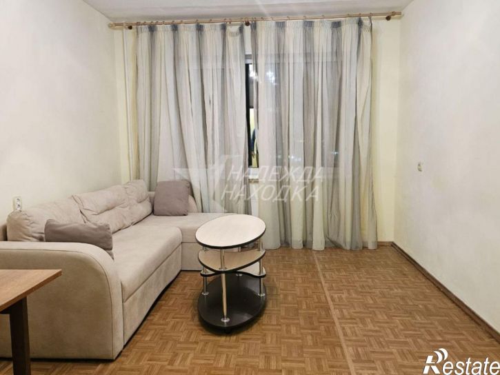 2-комн квартира поселок Врангель мкр., Приморский пр-кт, 28