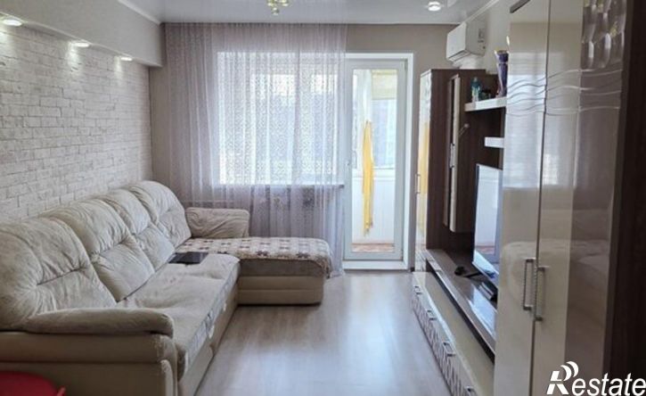 3-комн квартира ул Постышева, 4,  д. 4