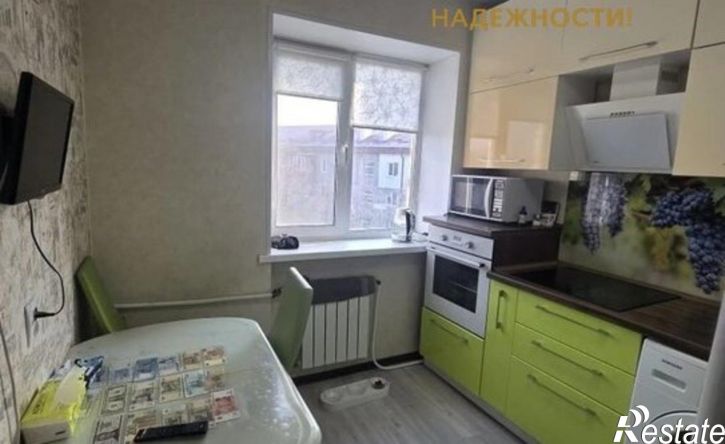 3-комн квартира ул Постышева, 4,  д. 4