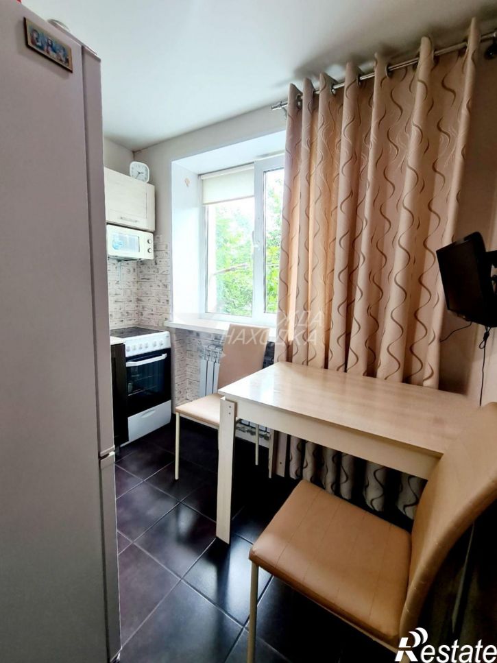 1-комн квартира Омская ул, 6