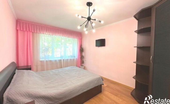 3-комн квартира ул Нахимовская, 6,  д. 6