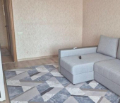 2-комн, 61кв м, этаж 4/9 Приморский б-р, 5