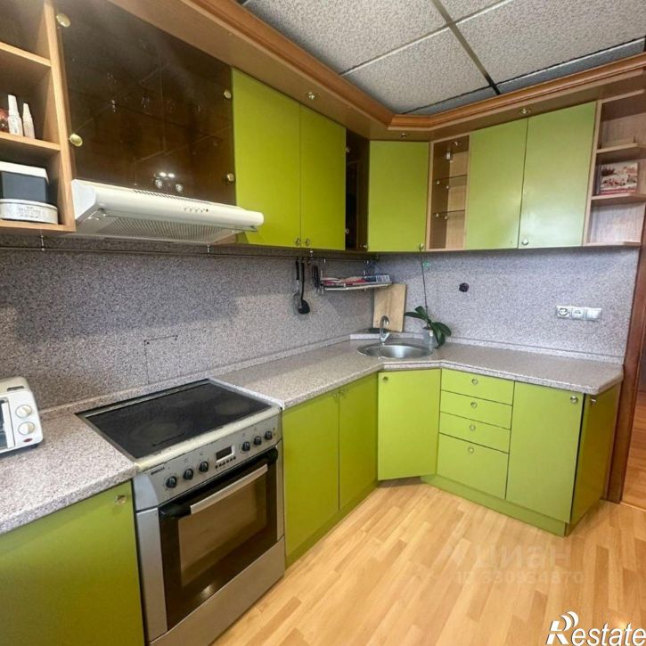 2-комн квартира пр-кт Мира, 8,  д. 8