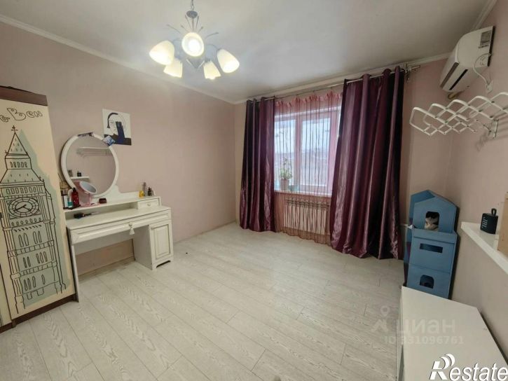3-комн квартира улица Бабкина, 2,  д. 2