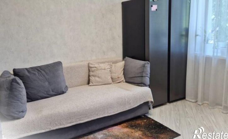 3-комн квартира ул Постышева, 35,  д. 35