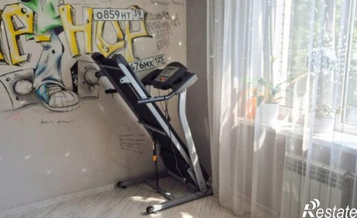3-комн квартира ул Постышева, 35,  д. 35