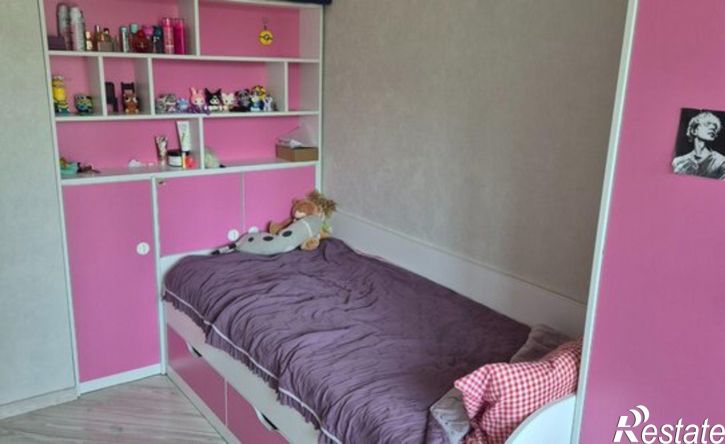 3-комн квартира ул Постышева, 35,  д. 35