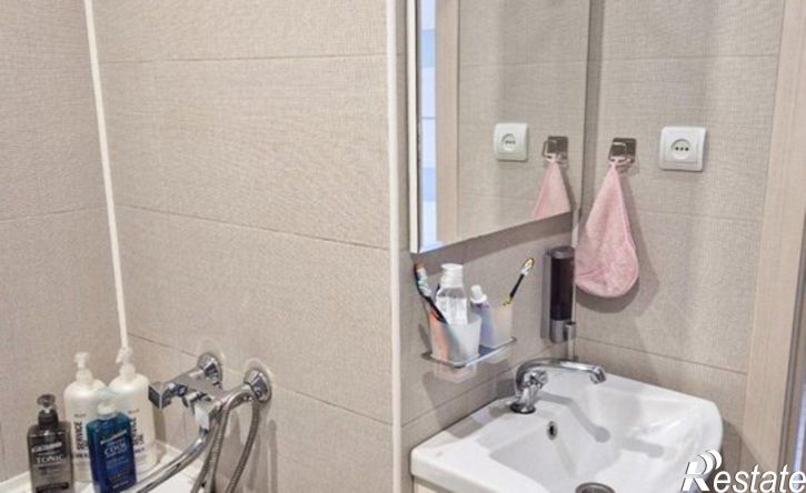 3-комн квартира ул Постышева, 35,  д. 35