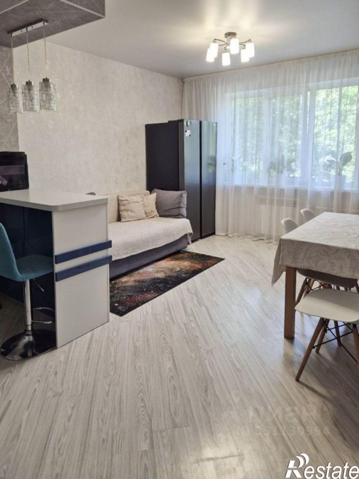 3-комн квартира улица Постышева, 35,  д. 35