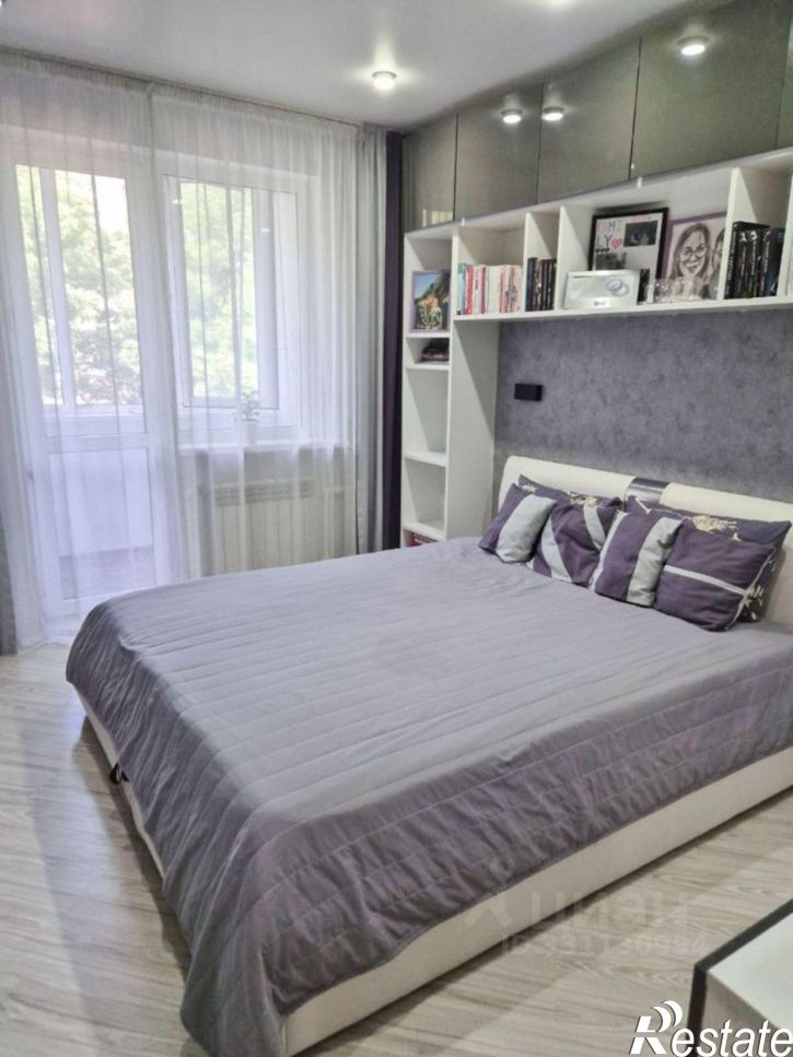 3-комн квартира улица Постышева, 35,  д. 35