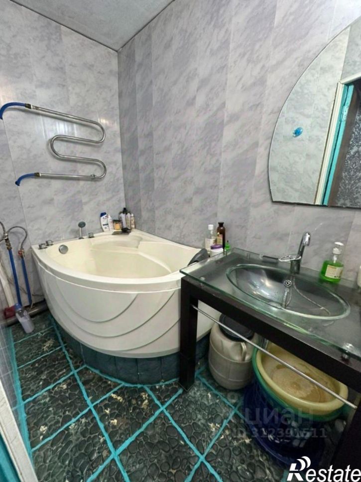 4-комн квартира Спортивная улица, 29,  д. 29