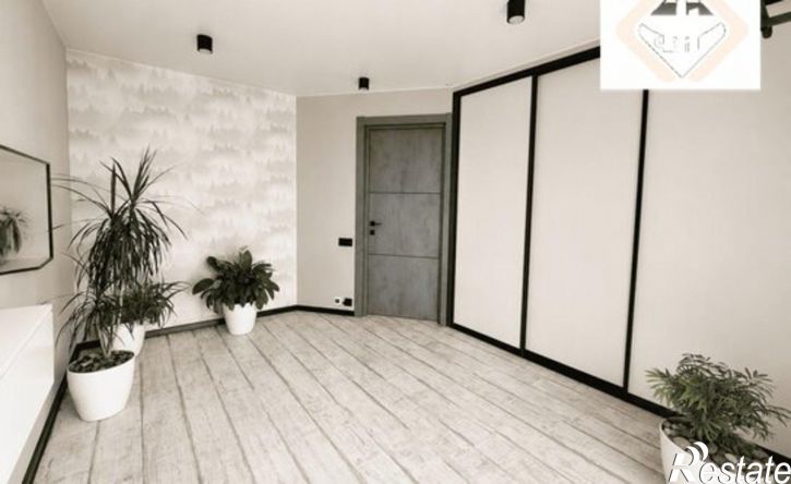 3-комн квартира б-р Энтузиастов, 1,  д. 1