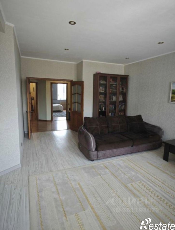 3-комн квартира ул Гагарина, 17,  д. 17