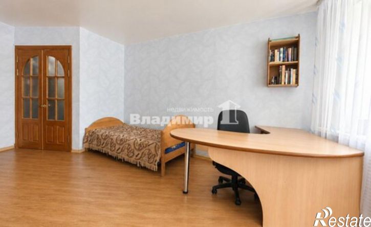 4-комн квартира ул Черняховского, 8,  д. 8