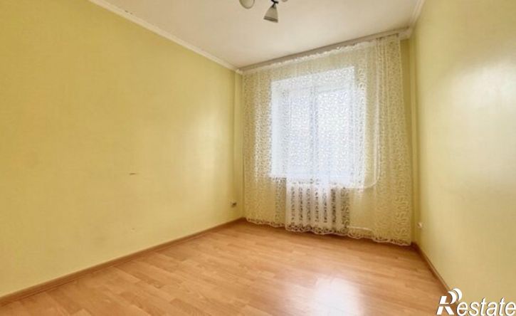 2-комн квартира ул Сидоренко, 8,  д. 8