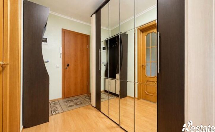 2-комн квартира ул Сидоренко, 8,  д. 8