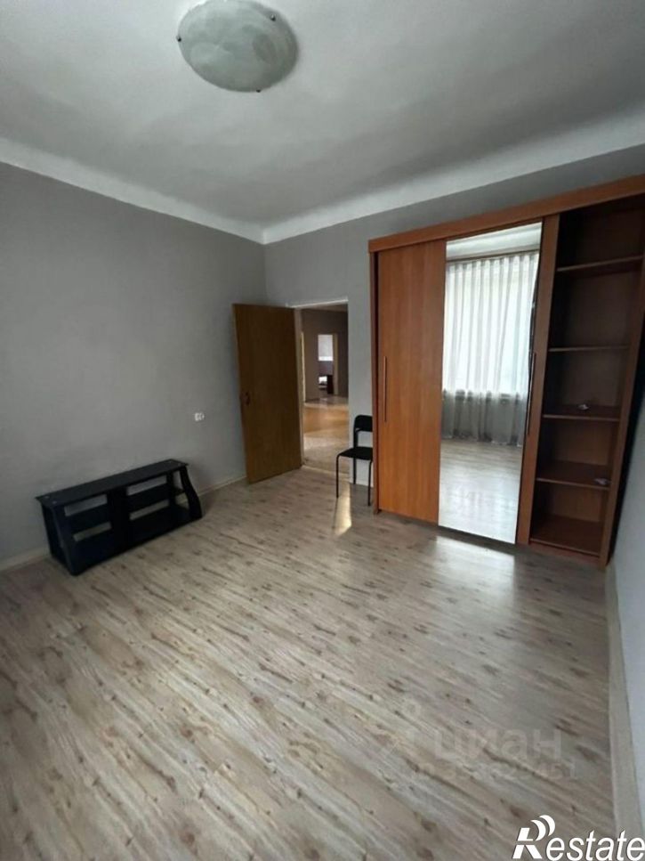 3-комн квартира ул Владивостокская, 29,  д. 29