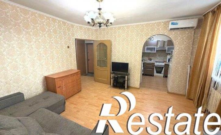 3-комн квартира улица Постышева, 19,  д. 19