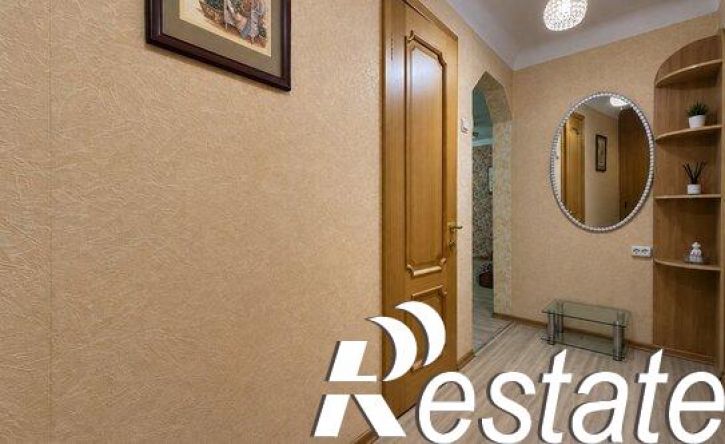 2-комн квартира Находкинский проспект, 70А,  д. 70А