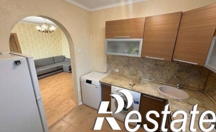 3-комн квартира улица Постышева, 19,  д. 19