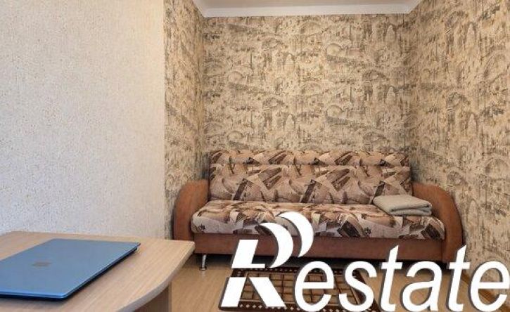 2-комн квартира Находкинский проспект, 70А,  д. 70А