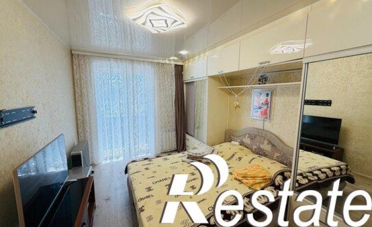 3-комн квартира улица Сидоренко, 8,  д. 8