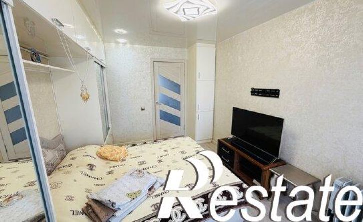 3-комн квартира улица Сидоренко, 8,  д. 8