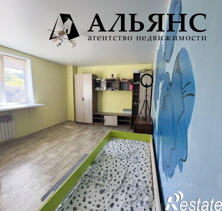 2-комн квартира Спортивная улица, 12,  д. 12