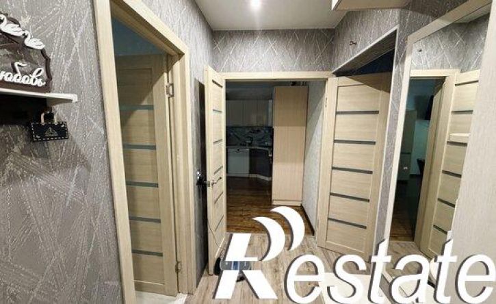 3-комн квартира Нахимовская улица, 37,  д. 37